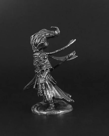 Vintage White Brass Dark Souls III Nameless King Anime Action Figurine Metal Game Character Model Collections Toy Gifts
