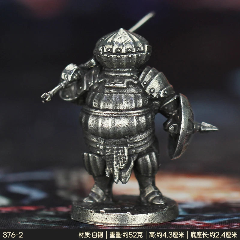 Cupronickel Dark Soul Sun Knight Onion Soldier Toys Model Finished Product Gifts Board Game Piece Miniature Ornament Accessories