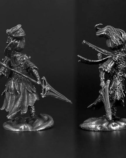 Vintage White Brass Dark Souls III Nameless King Anime Action Figurine Metal Game Character Model Collections Toy Gifts
