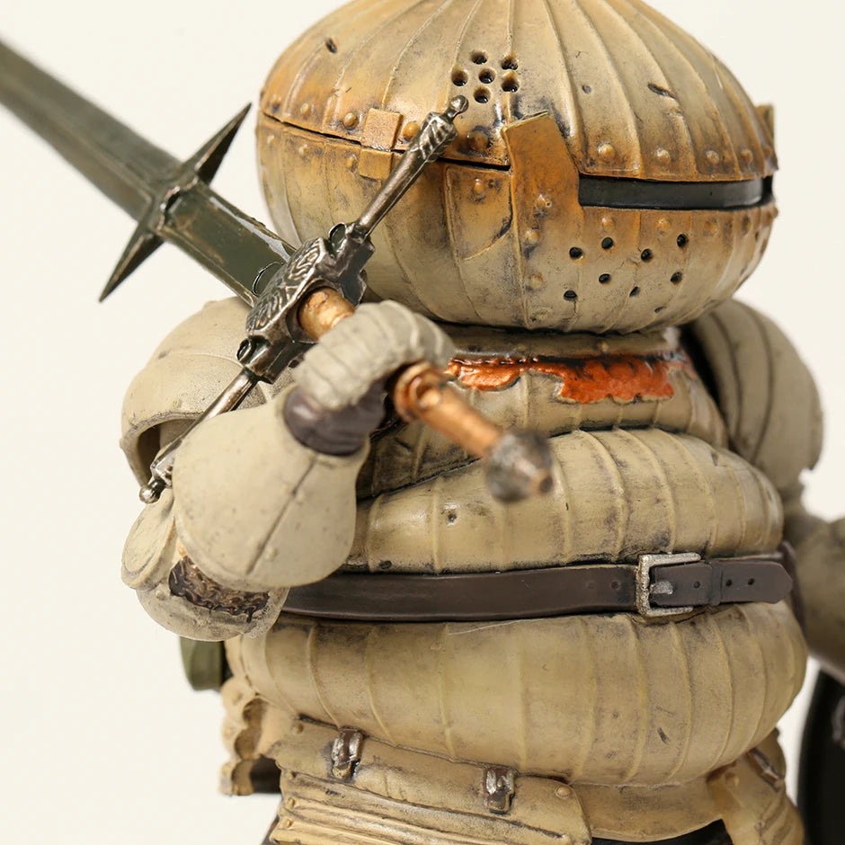 DARK SOULS Q Collection Catalina Knight Siegmeyer 13cm Figurine Doll Collectible Model Decoration Toy