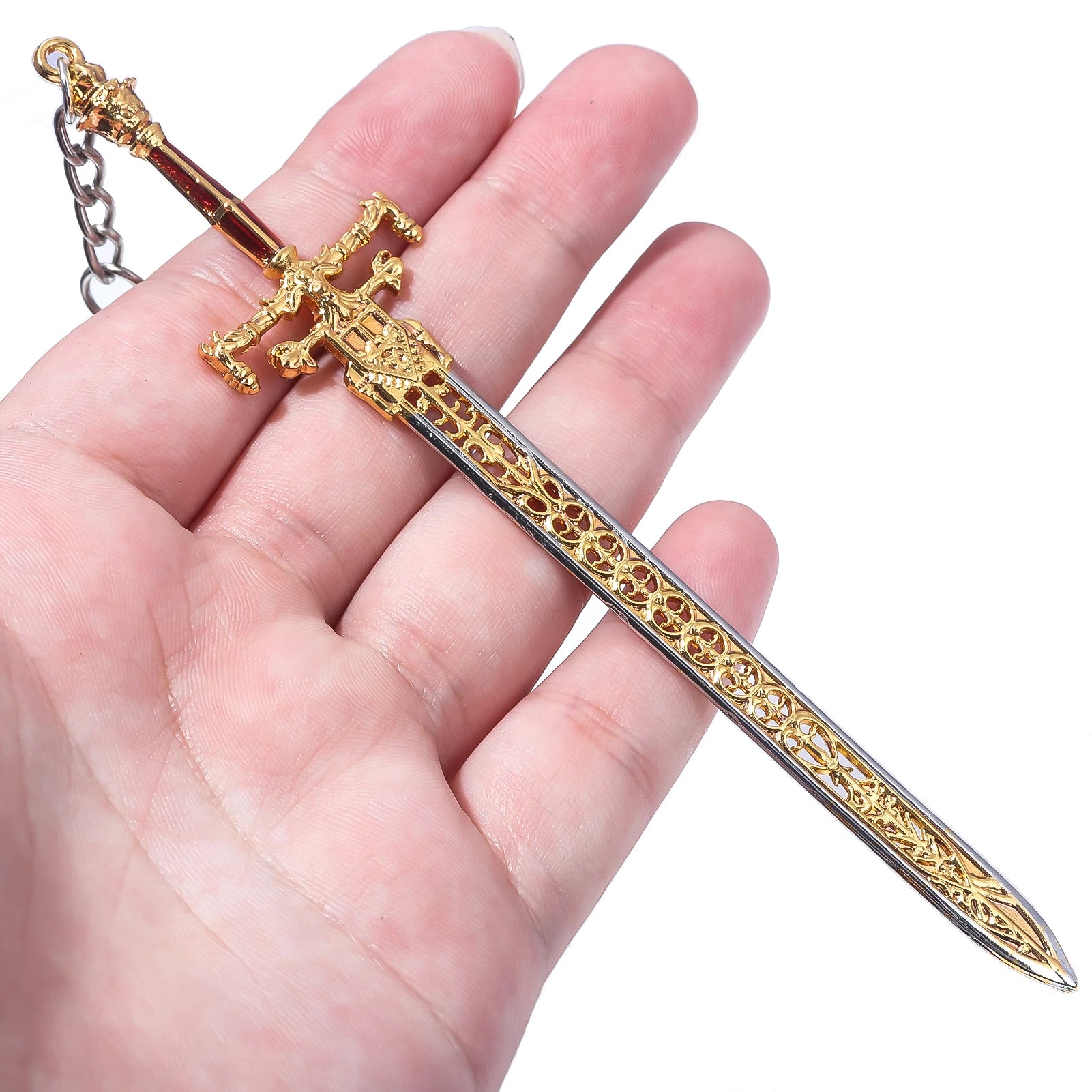 14cm Ring Dark Moon Greatswor Eldens Keychain Pendant Sword of Night and Flame Keyring Cosplay Fans Props Men Women Bag Jewelry