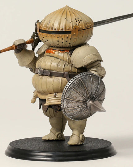 DARK SOULS Q Collection Catalina Knight Siegmeyer 13cm Figurine Doll Collectible Model Decoration Toy