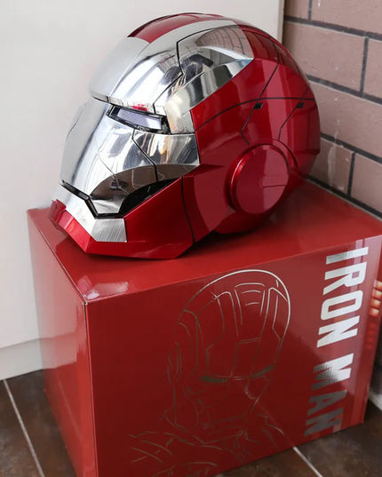 New AutoKing 1:1 Mk5 Iron Man Helmet Cosplay Voice Control Eyes with Light Model Toys for Adult Electric Wearable Christmas Gift