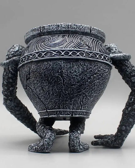 14cm Game Peripheral warrior pot Alexander jar pot brother model resin ornaments platinum amulet  Model Gift Toys collection