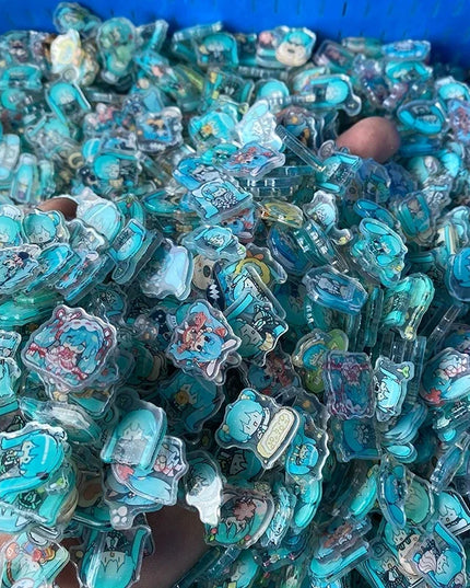 120pcs Anime Hatsune Miku 2.4cm Acrylic Pendant Kawaii Acrylic Patch Handmade Diy Accessories Keychain PP Clip Patch Kids Toys
