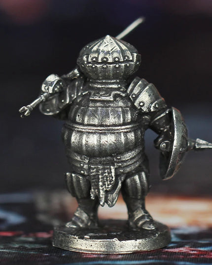 Cupronickel Dark Soul Sun Knight Onion Soldier Toys Model Finished Product Gifts Board Game Piece Miniature Ornament Accessories