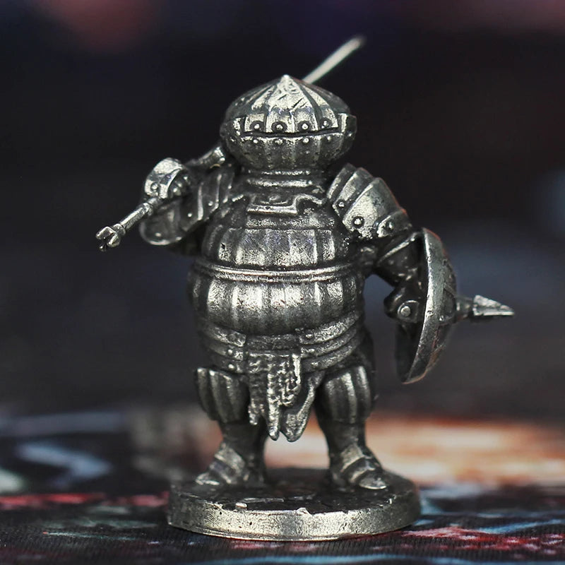 Cupronickel Dark Soul Sun Knight Onion Soldier Toys Model Finished Product Gifts Board Game Piece Miniature Ornament Accessories