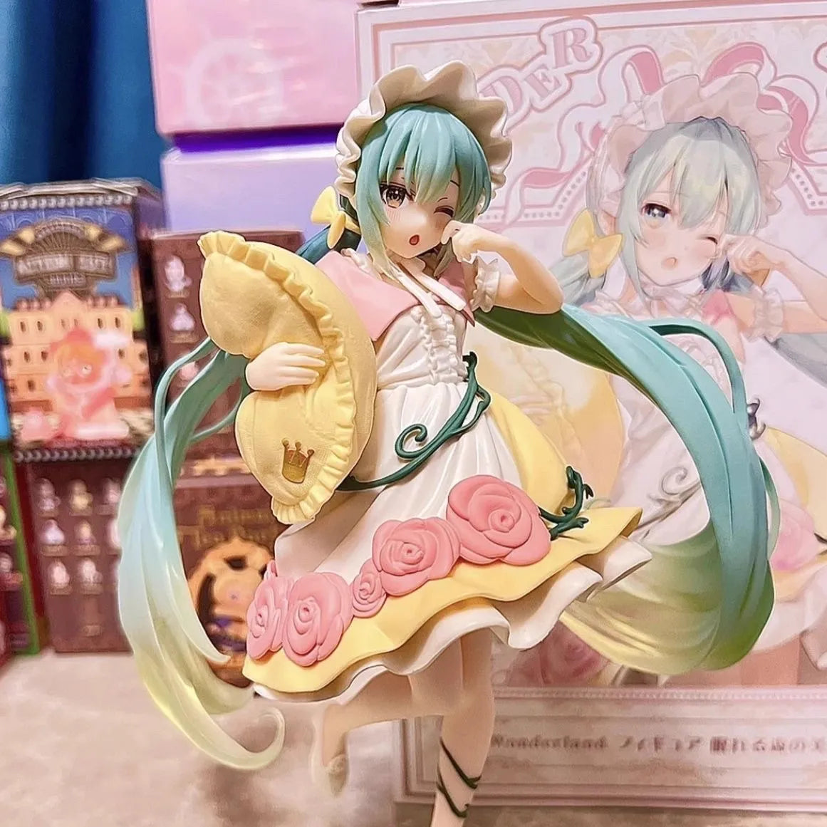2025 New Product Hatsune Miku Figurine Fairy Tale Wonderland Sleeping Beauty Rabbit Hatsune Anime Desktop Figurine Decoration