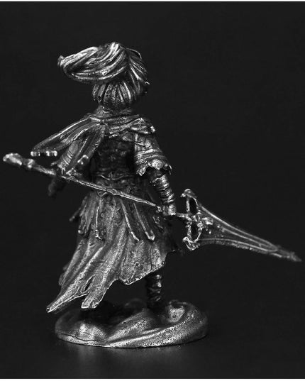 Vintage White Brass Dark Souls III Nameless King Anime Action Figurine Metal Game Character Model Collections Toy Gifts