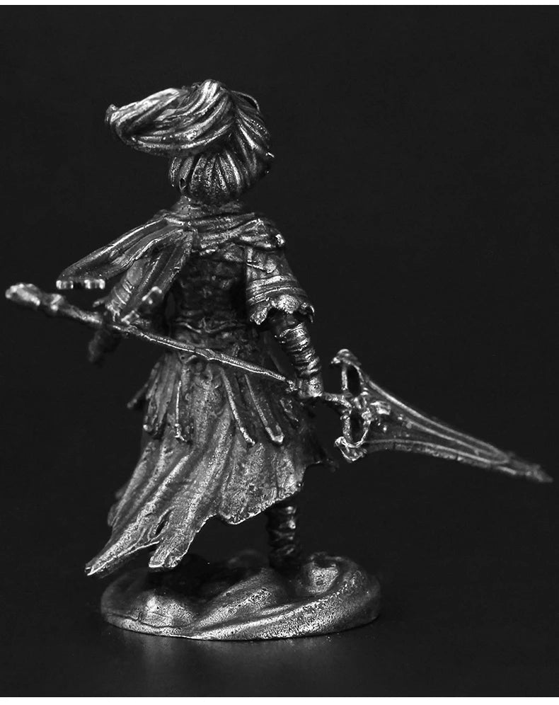 Vintage White Brass Dark Souls III Nameless King Anime Action Figurine Metal Game Character Model Collections Toy Gifts