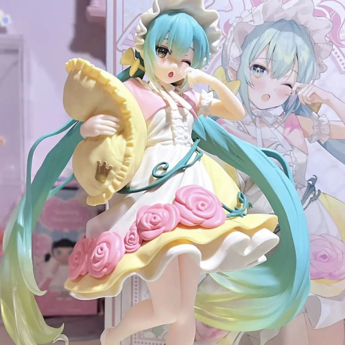 2025 New Product Hatsune Miku Figurine Fairy Tale Wonderland Sleeping Beauty Rabbit Hatsune Anime Desktop Figurine Decoration