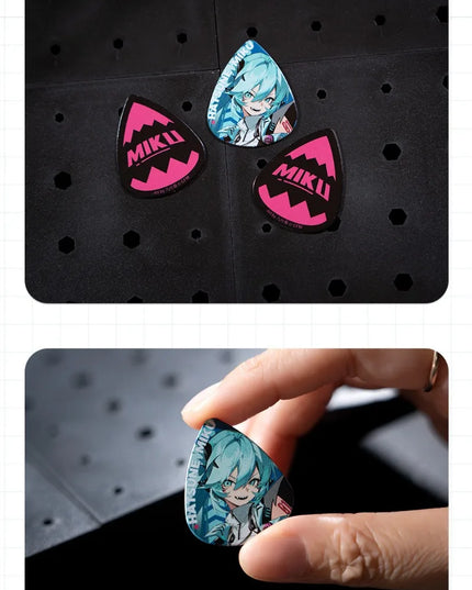 3PCS Hatsune Miku Multicolor Guitar Picks Acrylic Guitar Picks for Acoustic Electric Guitars Bass or Ukulele Guitar Accessories