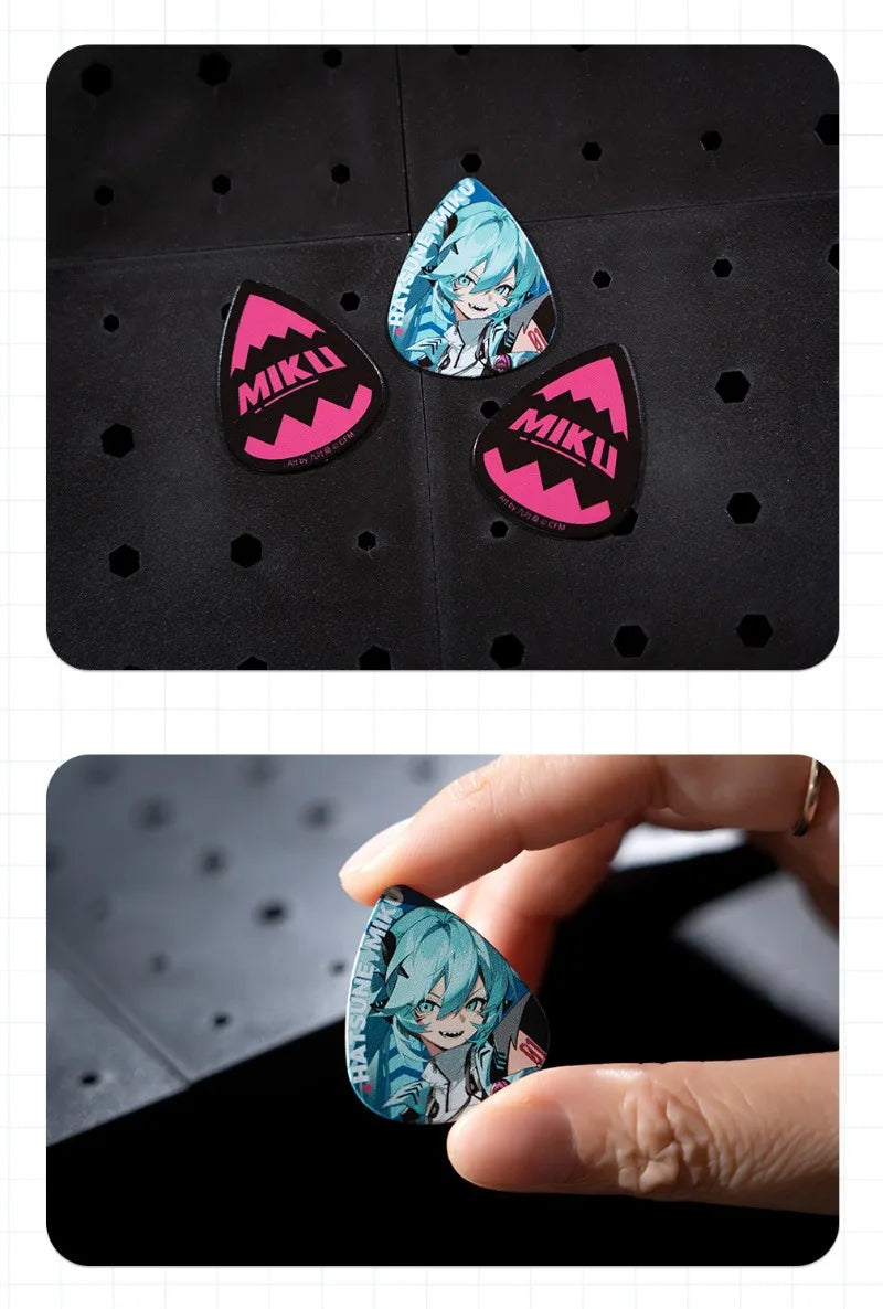 3PCS Hatsune Miku Multicolor Guitar Picks Acrylic Guitar Picks for Acoustic Electric Guitars Bass or Ukulele Guitar Accessories